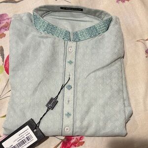 Green Patterned Kurta with Embroidered Collar